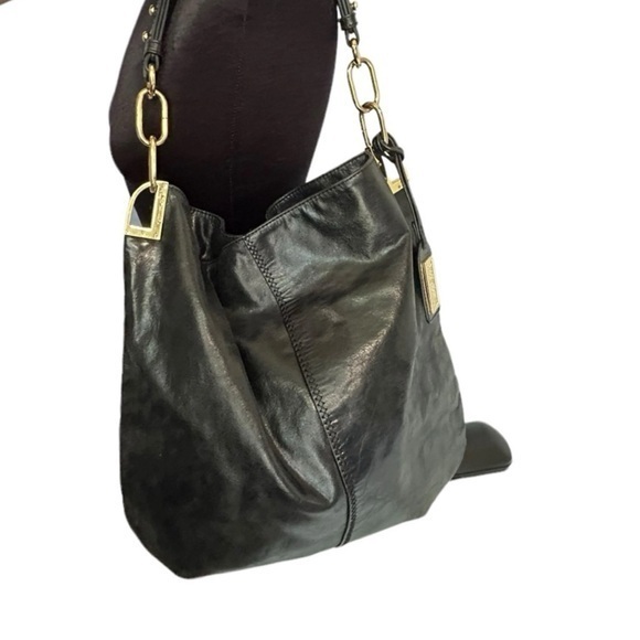 badgley Mischka pebbled black heather hobo bag - Picture 1 of 9